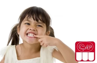 Бруксизм у детей: почему ребенок скрипит зубами во сне